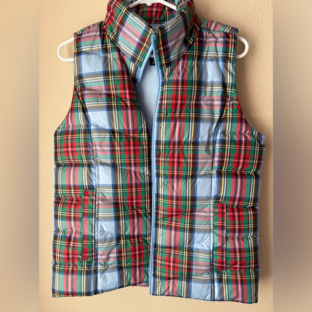 Lands’ End plaid vest. EUC!